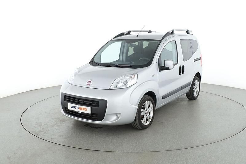 Grau Gebraucht 2014 Fiat Qubo My Qubo Van / Kleinbus | 9.570 € (Teuer) - Bild 1/3