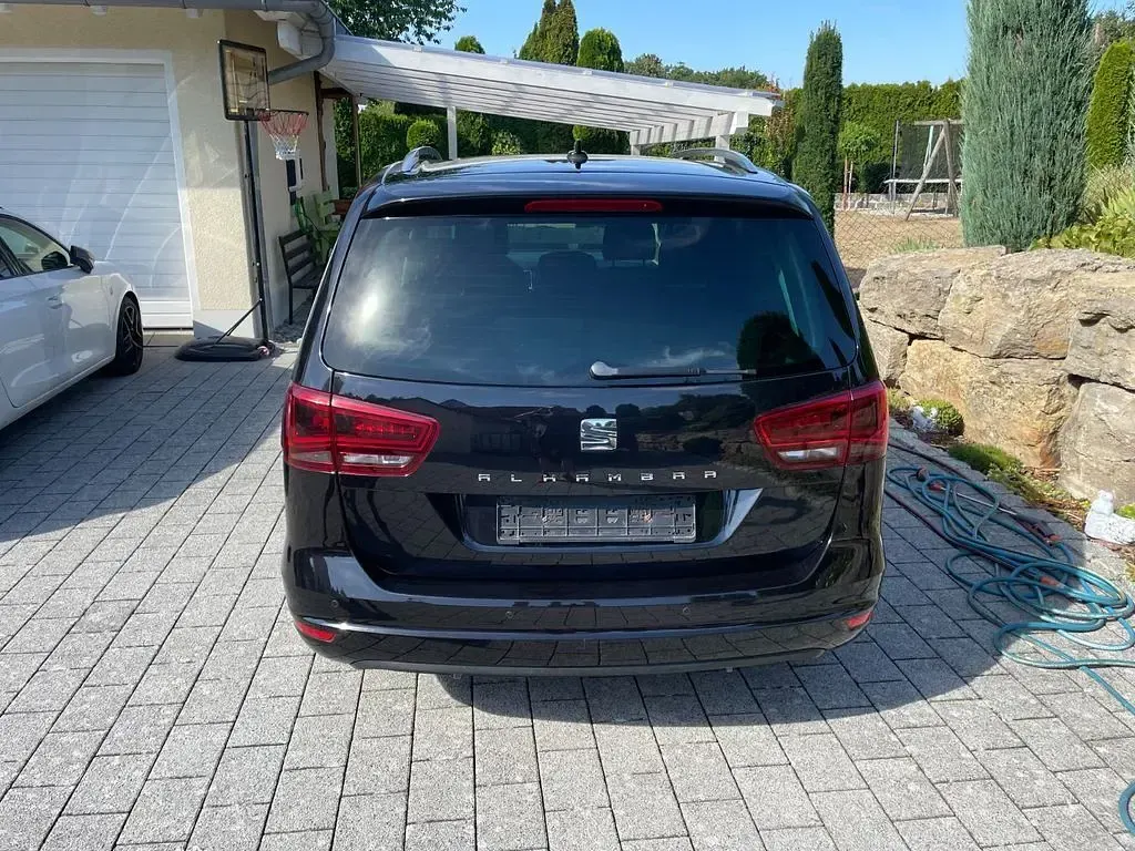 Gebraucht Seat Alhambra Style 184 PS (135 kW) 2015 Schwarz Van / Kleinbus