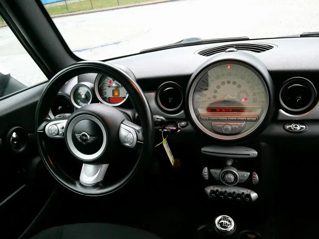 Gebraucht Mini Cooper Cabriolet 120 PS (88 kW) 2009 Blau Cabrio