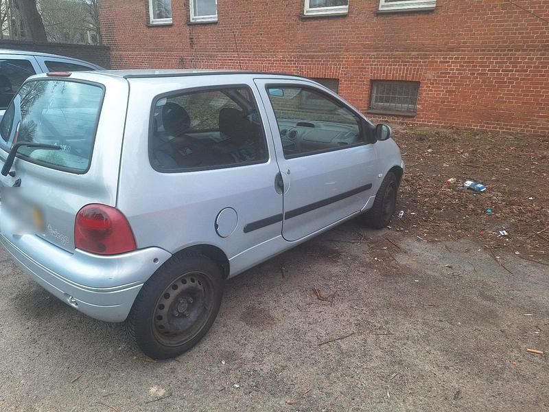 Gebraucht Renault Twingo 58 PS (42 kW) 2006 Silber Kleinwagen