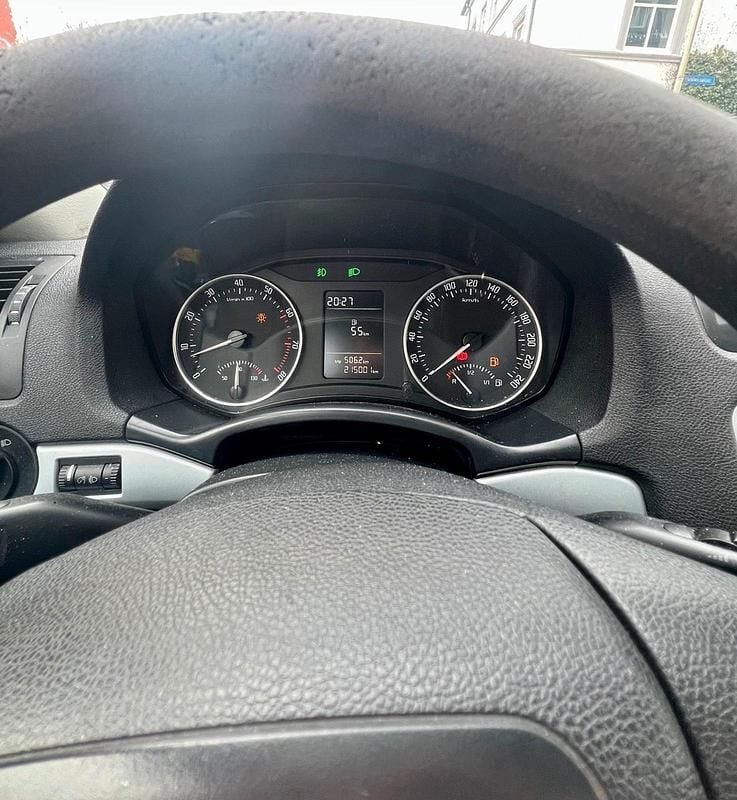 Gebraucht Skoda Octavia 122 PS (89 kW) 2009 Schwarz Kombi