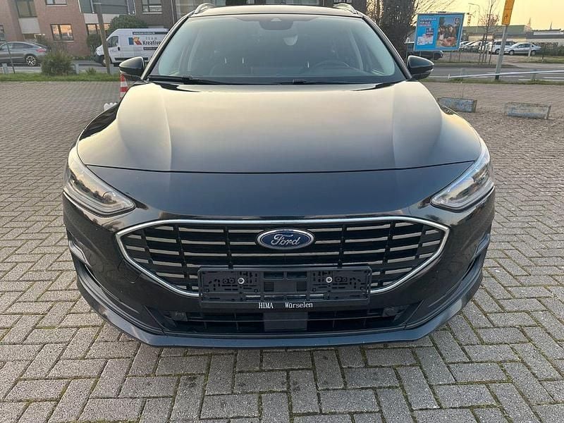 Używany Ford Focus Titanium X 155 KM (114 kW) 2023 Czarny Sedan/Limuzyna