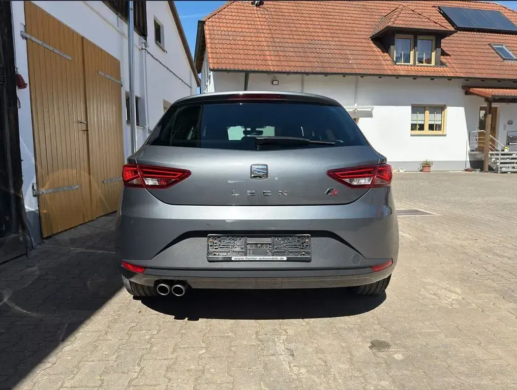 Gebraucht Seat Leon FR 150 PS (110 kW) 2016 Grau Limousine