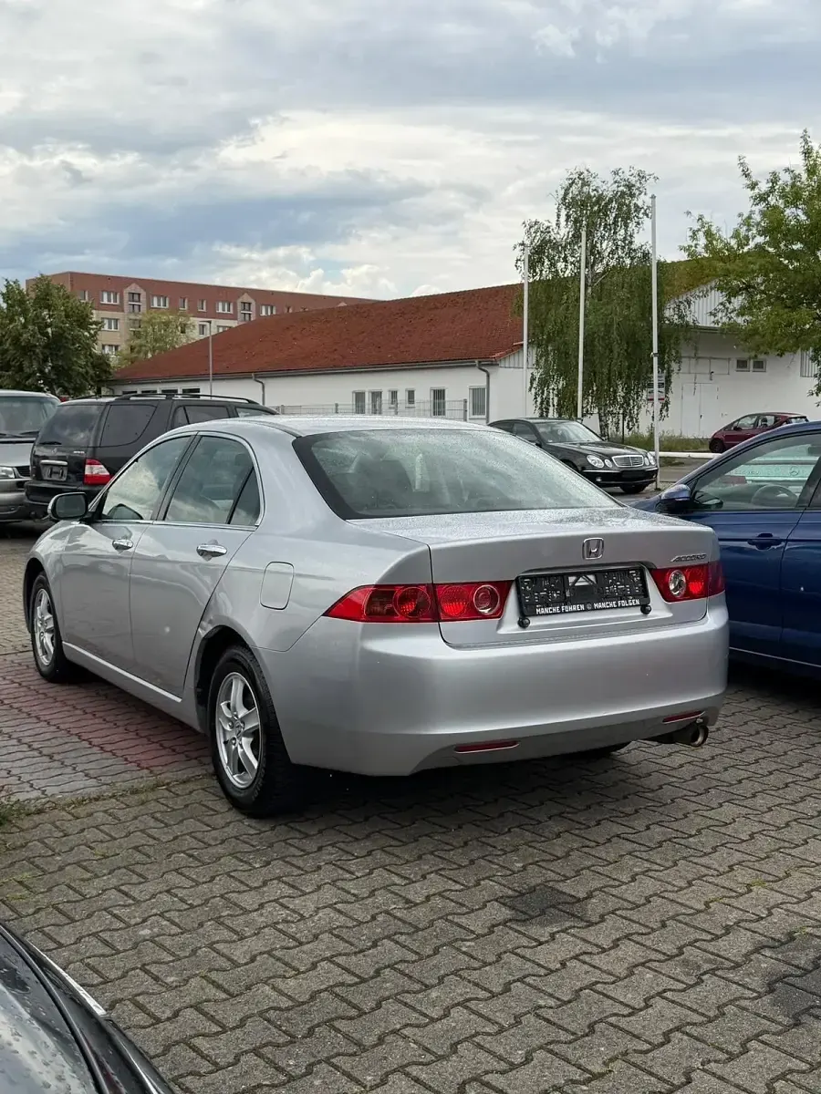 Gebraucht Honda Accord 155 PS (114 kW) 2003 Grau Limousine