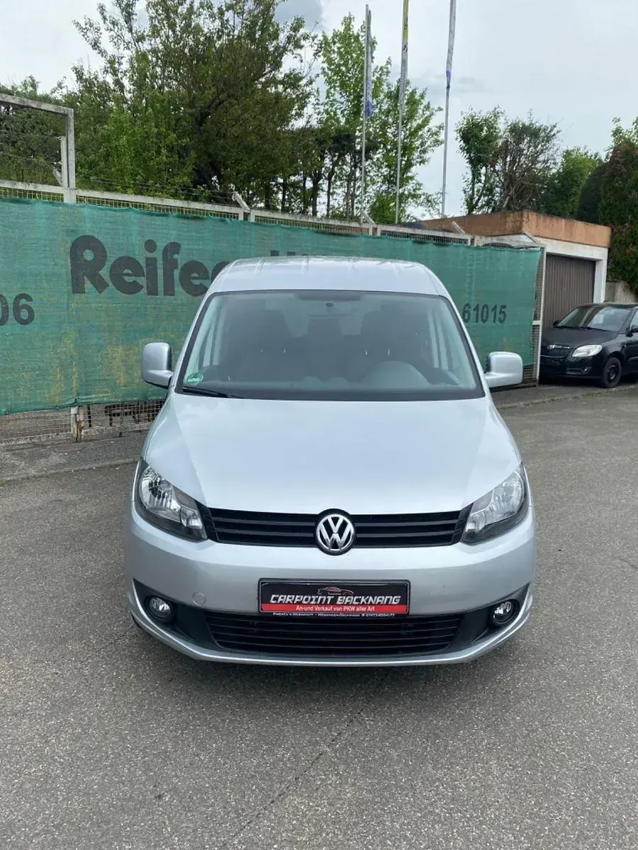 Usata VW Caddy Family 86 CV (63 kW) 2011 Argento Monovolume