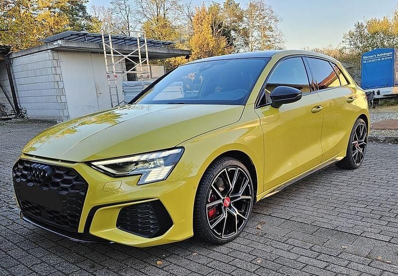 Gebraucht 2023 Audi S3 Ambiente Coupé | 49.980 € - Bild 1/4