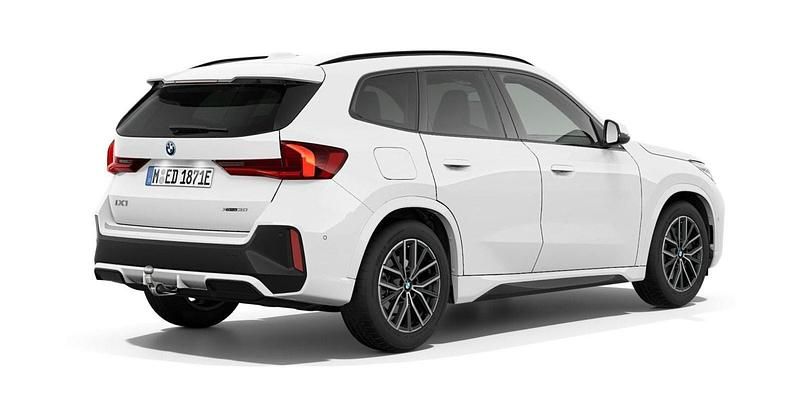 Weiß Neu 2025 BMW iX1 Luxury Line SUV | 60.300 € - Bild 1/2