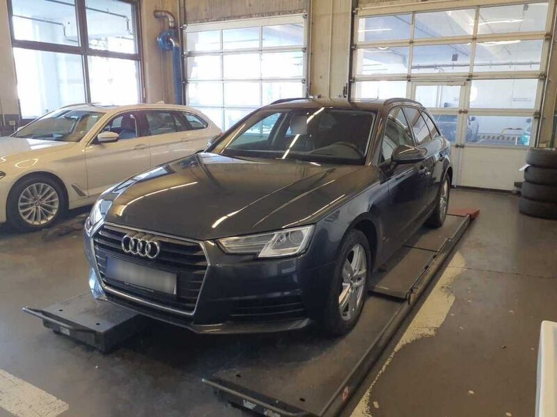 Manhattangrau Gebraucht 2019 Audi A4 Kombi | 16.990 € (Guter Preis) - Bild 1/4