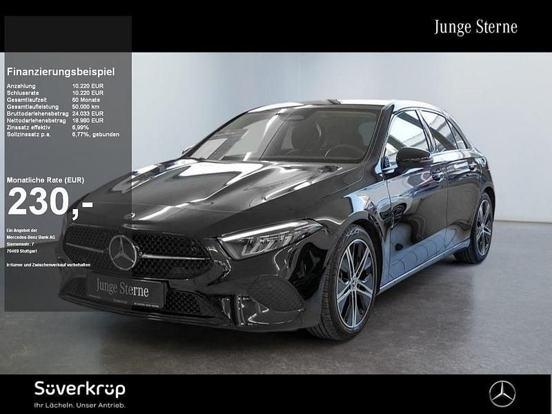Gebraucht Mercedes A200 Progressive 163 PS (119 kW) 2024 Schwarz Limousine