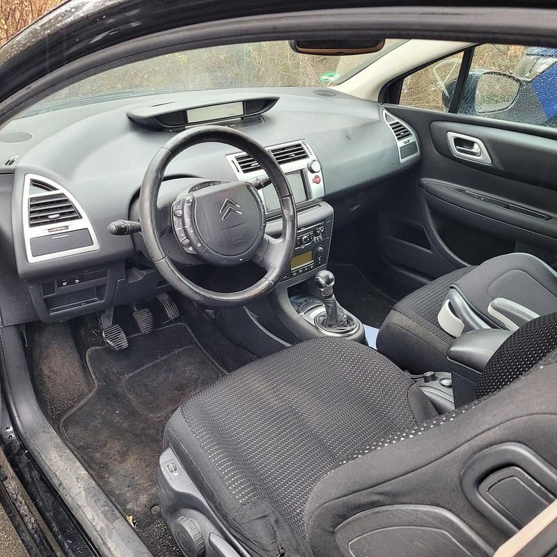 Gebraucht Citroën C4 120 PS (88 kW) 2010 Schwarz Coupé