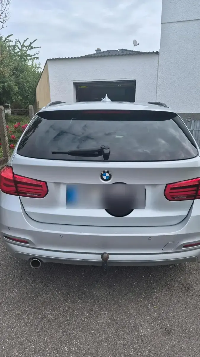 Gebraucht BMW 318 150 PS (110 kW) 2017 Kombi