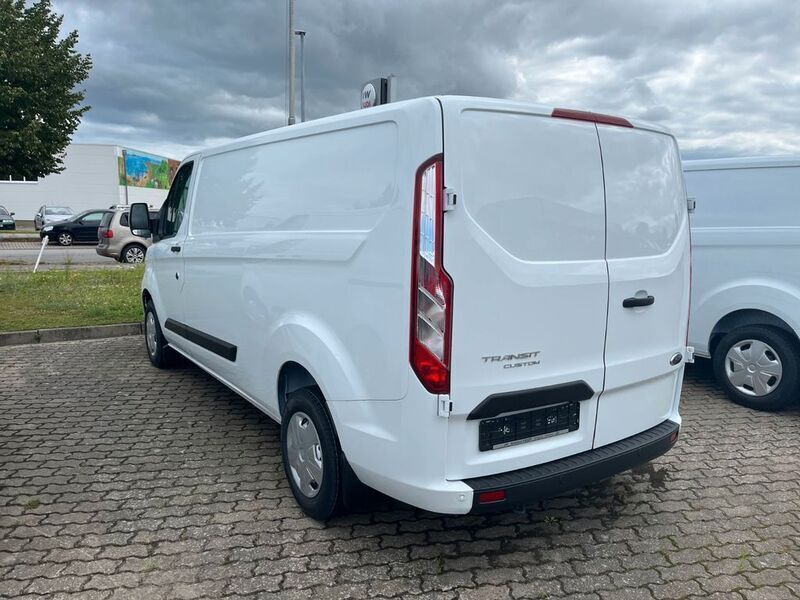 Gebraucht Ford Transit Custom Trend 131 PS (96 kW) 2023 Frostweiß Van / Kleinbus