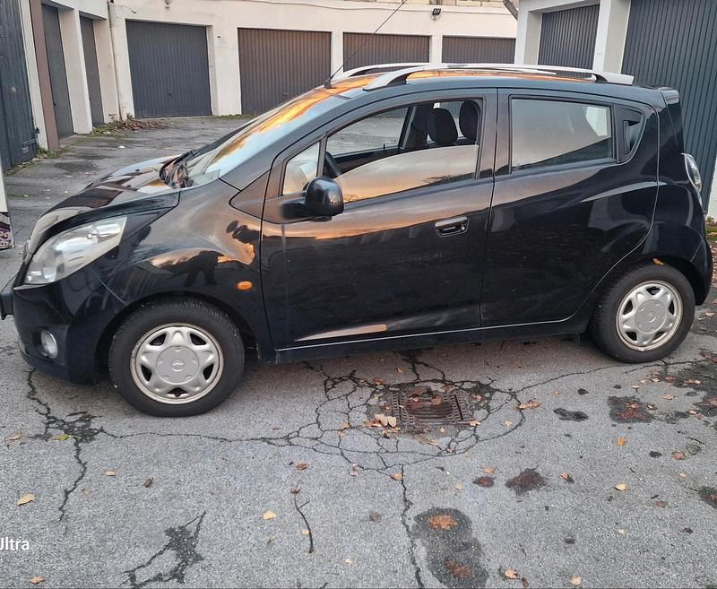 Gebraucht Chevrolet Spark LS 83 PS (61 kW) 2010 Schwarz Kleinwagen
