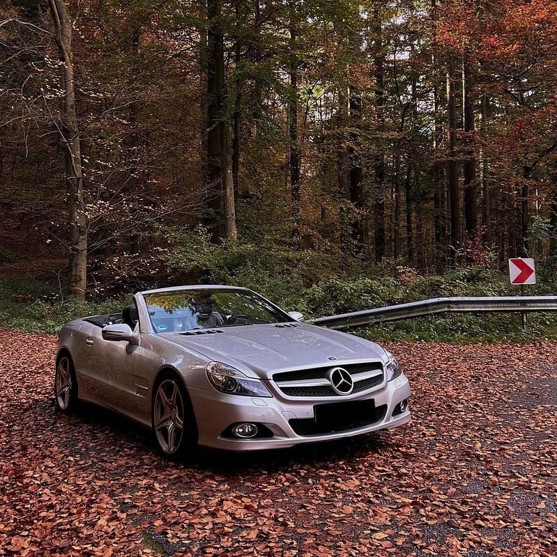 Silber Gebraucht 2010 Mercedes SL350 Cabrio | 29.999 € (Fairer Preis) - Bild 1/4