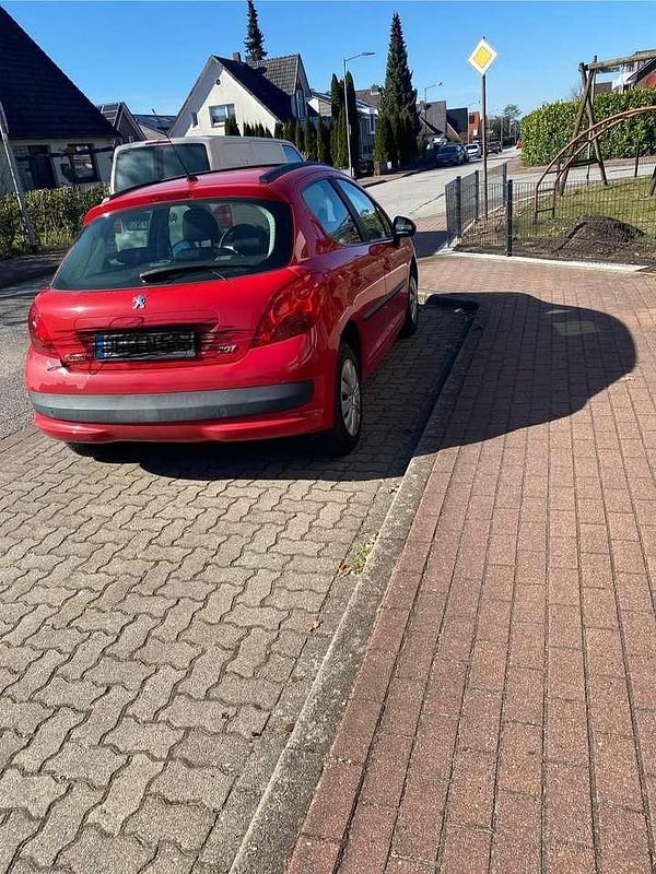 Gebraucht Peugeot 207 95 PS (69 kW) 2009 Limousine