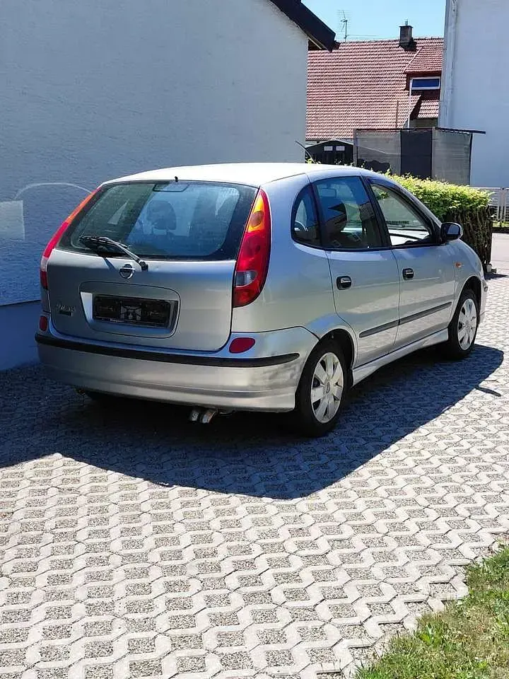 Gebraucht Nissan Almera Tino Acenta+ 116 PS (85 kW) 2005 Van / Kleinbus