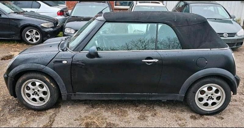 Schwarz Gebraucht 2006 Mini Cooper Cabriolet Cabrio | 1.600 € (Fairer Preis) - Bild 1/4