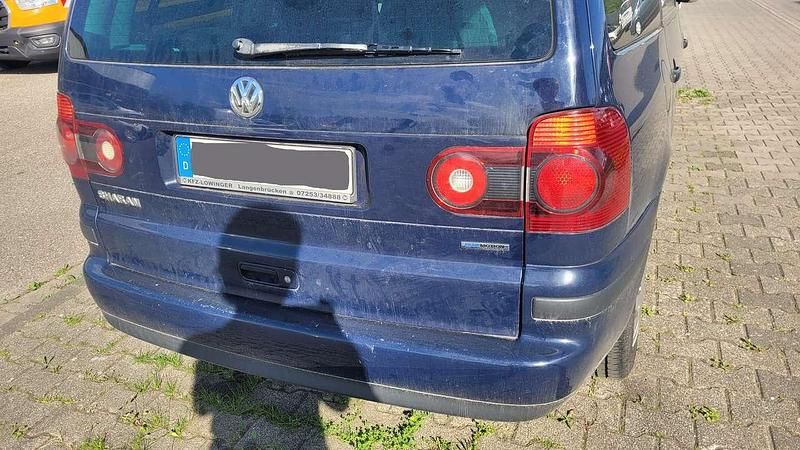 Gebraucht VW Sharan United 140 PS (102 kW) 2010 Blau Van / Kleinbus