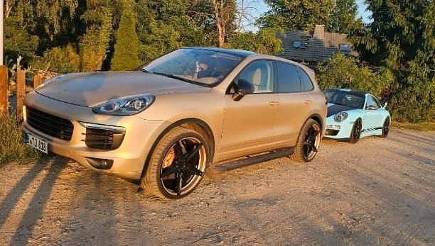 Andere farben Gebraucht 2016 Porsche Cayenne SUV | 29.999 € (Guter Preis) - Bild 1/4