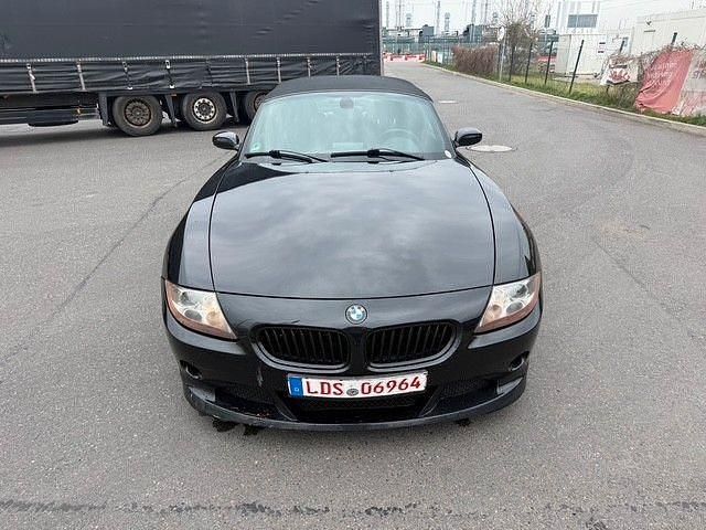 Second-hand BMW Z4 Performance 231 CP (169 kW) 2003 Negru Cabrio