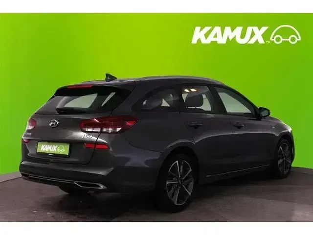 Gebraucht Hyundai i30 Trend 160 PS (117 kW) 2024 Grau Limousine