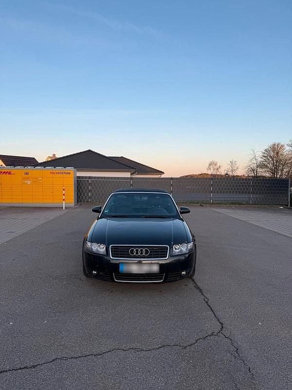 Gebraucht Audi A4 Cabriolet 163 PS (119 kW) 2004 Schwarz Cabrio