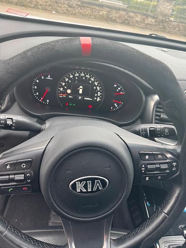 Gebraucht Kia Sorento 200 PS (147 kW) 2015 Grau SUV