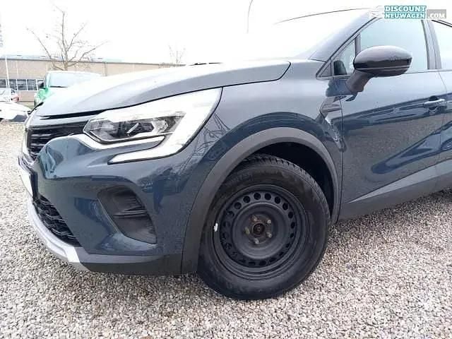 Rauchig blau marine Gebraucht 2022 Renault Captur Zen SUV | 13.474 € (Superpreis) - Bild 1/3
