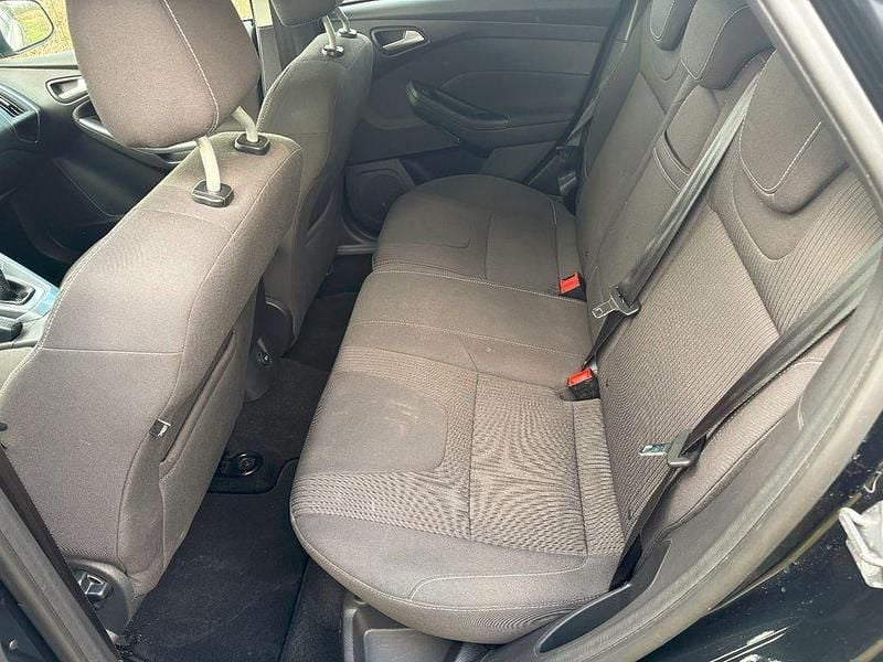 Gebraucht Ford Focus Champions Edition 101 PS (74 kW) 2012 Schwarz Limousine