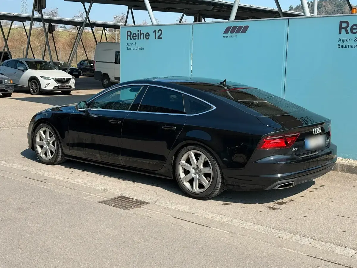 Gebraucht Audi A7 272 PS (200 kW) 2015 Schwarz Kleinwagen