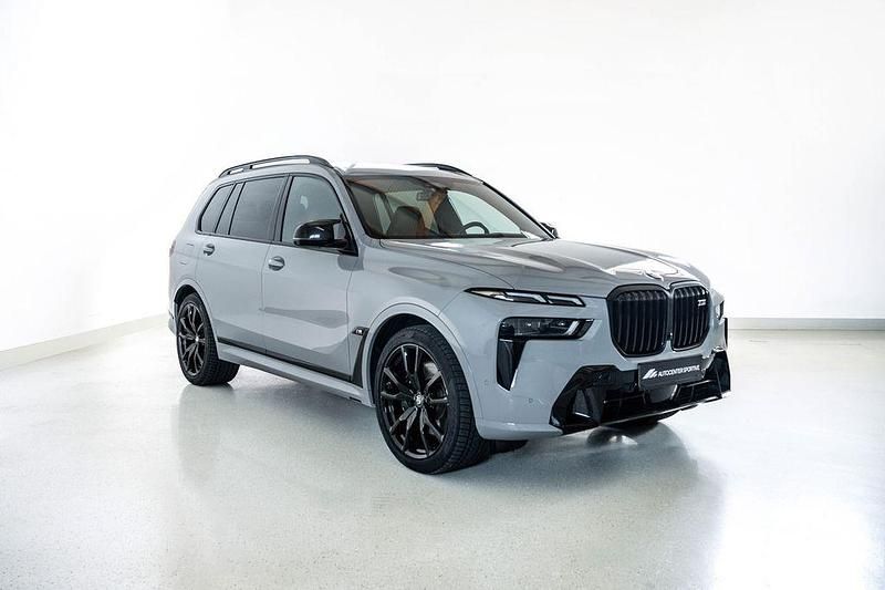 0c4p m brooklyn grau Gebraucht 2022 BMW X7 M Sport SUV | 84.990 € - Bild 1/4