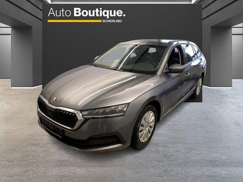 Graphitegrau metallic Gebraucht 2022 Skoda Octavia Active Kombi | 16.890 € (Etwas zu teuer) - Bild 1/4