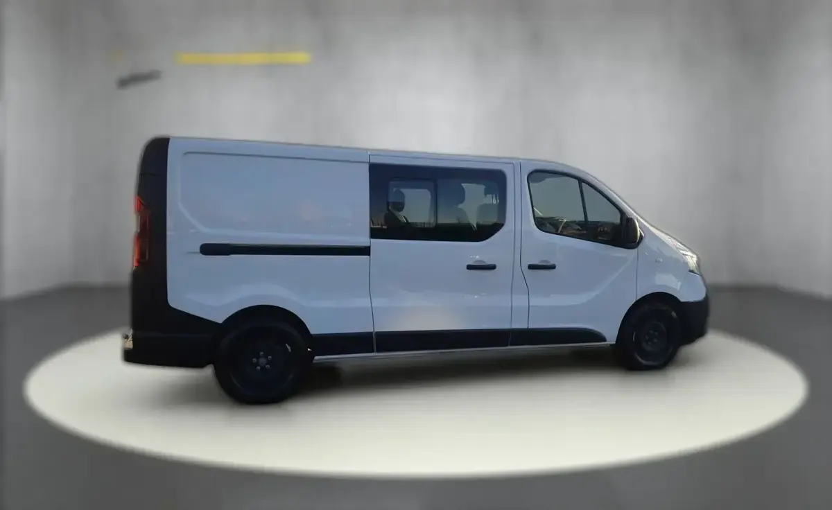 Gebraucht Renault Trafic Komfort 170 PS (125 kW) 2021 Diverse Van / Kleinbus