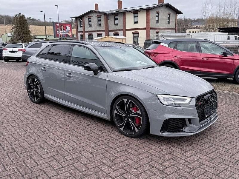 Gebraucht Audi RS3 400 PS (294 kW) 2020 Nardograu Limousine