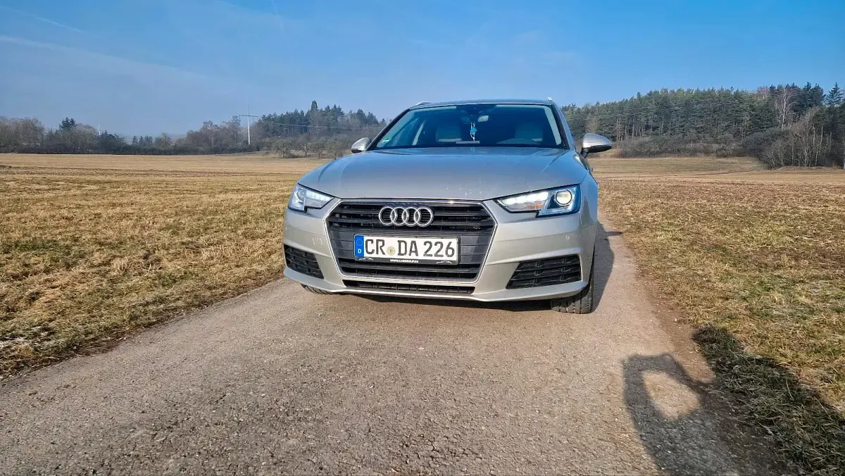 Gebraucht Audi A4 150 PS (110 kW) 2016 Grau Kombi