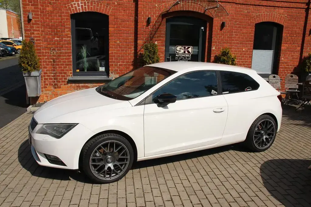 Gebraucht Seat Leon SC Style 110 PS (80 kW) 2014 Weiß Kleinwagen