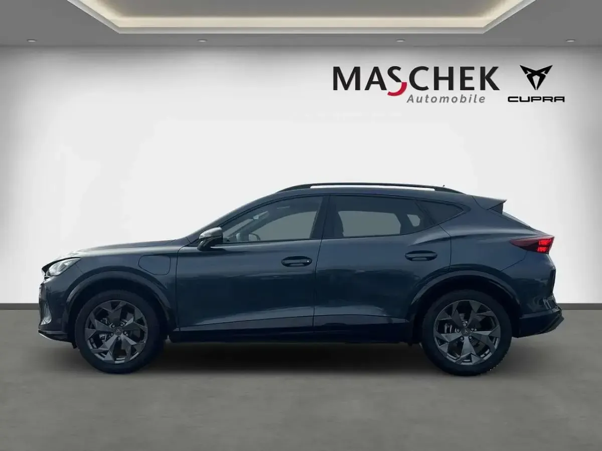 Neu Cupra Formentor VZ 265 PS (194 kW) 2026 Blau SUV