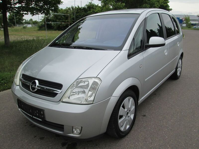Silber Gebraucht 2004 Opel Meriva Basis Van / Kleinbus | 1.699 € (Fairer Preis) - Bild 1/4