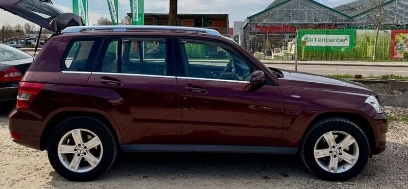Gebraucht Mercedes GLK220 170 PS (125 kW) 2010 Rot SUV
