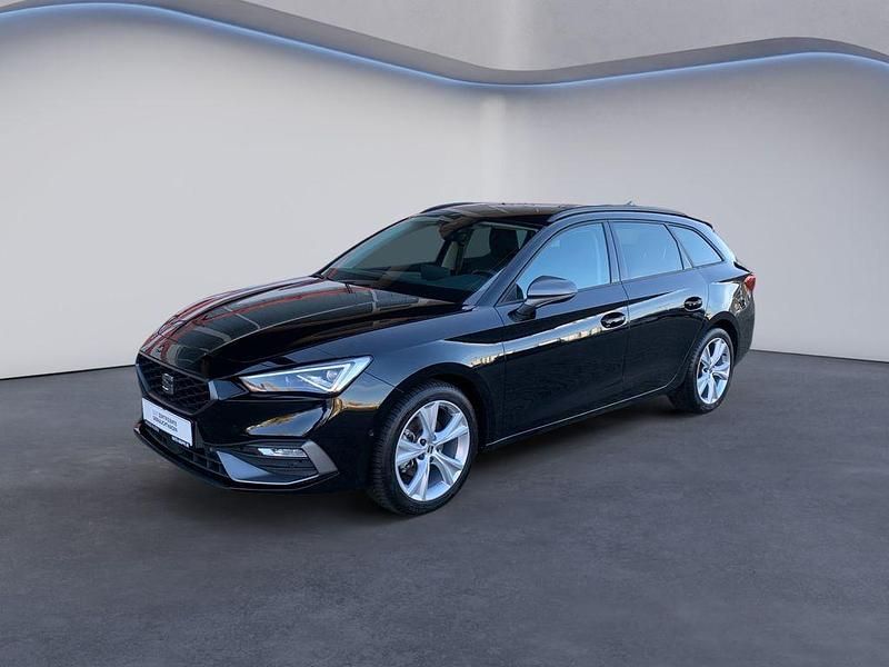 Schwarz Gebraucht 2025 Seat Leon ST FR Kombi | 30.490 € (Fairer Preis) - Bild 1/4