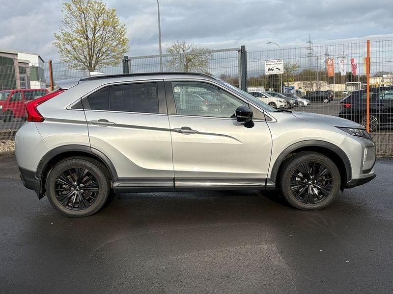 Gebraucht Mitsubishi Eclipse Cross Active 148 PS (108 kW) 2019 Silber SUV