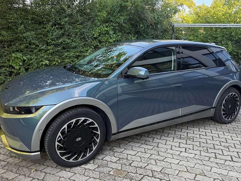 Grün Gebraucht 2021 Hyundai Ioniq 5 SUV | 24.900 € (Guter Preis) - Bild 1/4