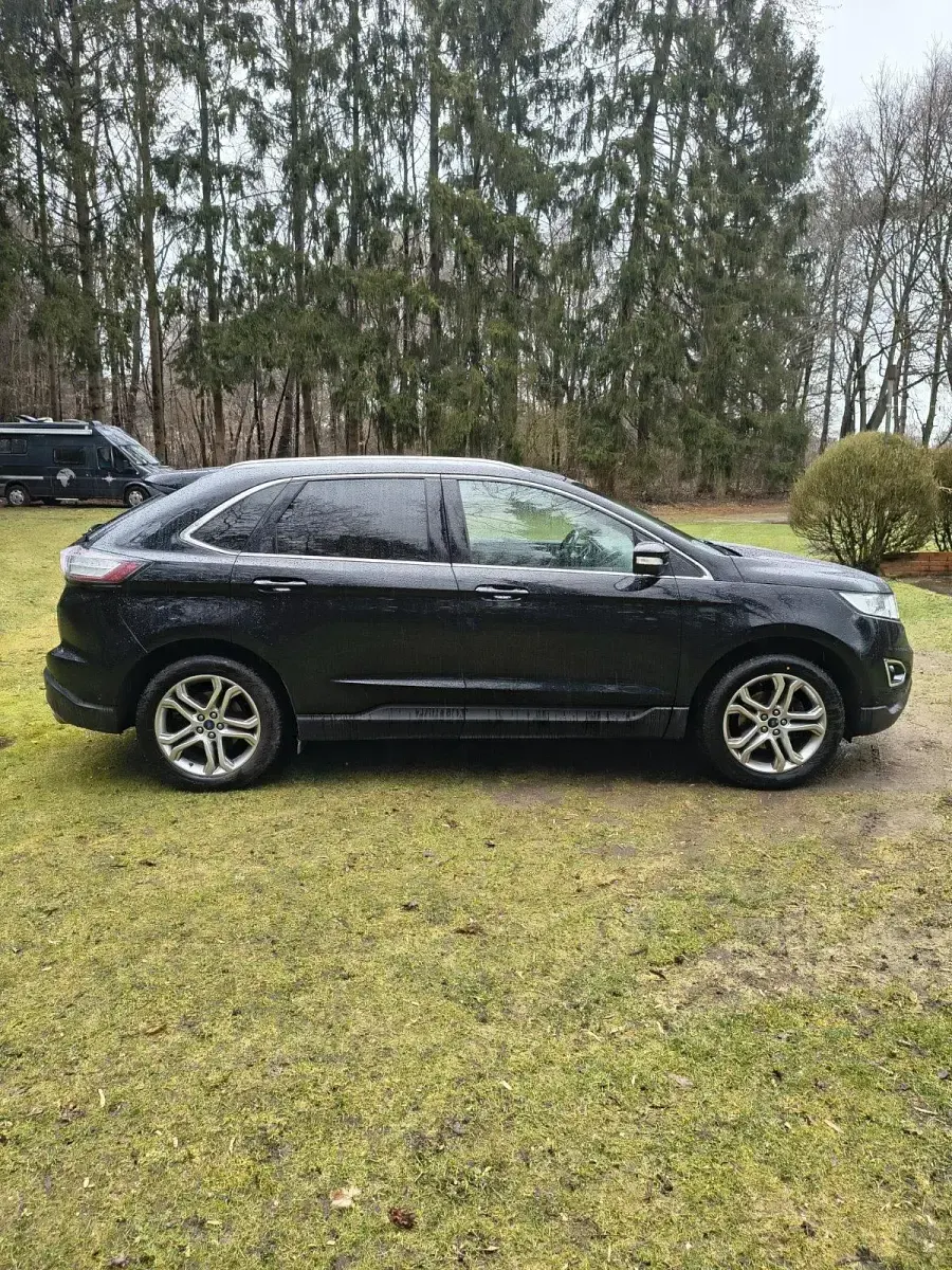 Używany Ford Kuga 209 KM (153 kW) 2017 Czarny SUV