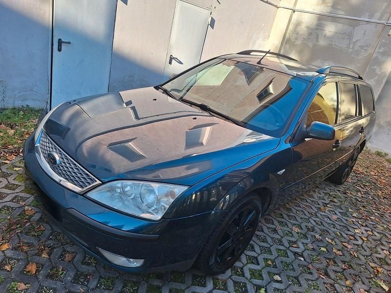 Blau Gebraucht 2005 Ford Mondeo Ghia Kombi | 1.400 € (Fairer Preis) - Bild 1/4