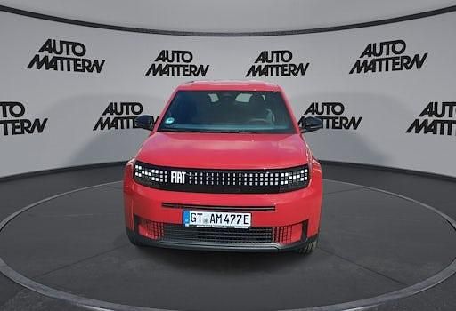 Gebraucht Fiat Grande Panda Red 83 kW (113 PS) 2025 Rot Kleinwagen