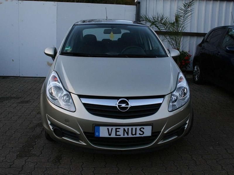 Gebraucht Opel Corsa Edition 80 PS (58 kW) 2007 Champagner silber m2 Kleinwagen