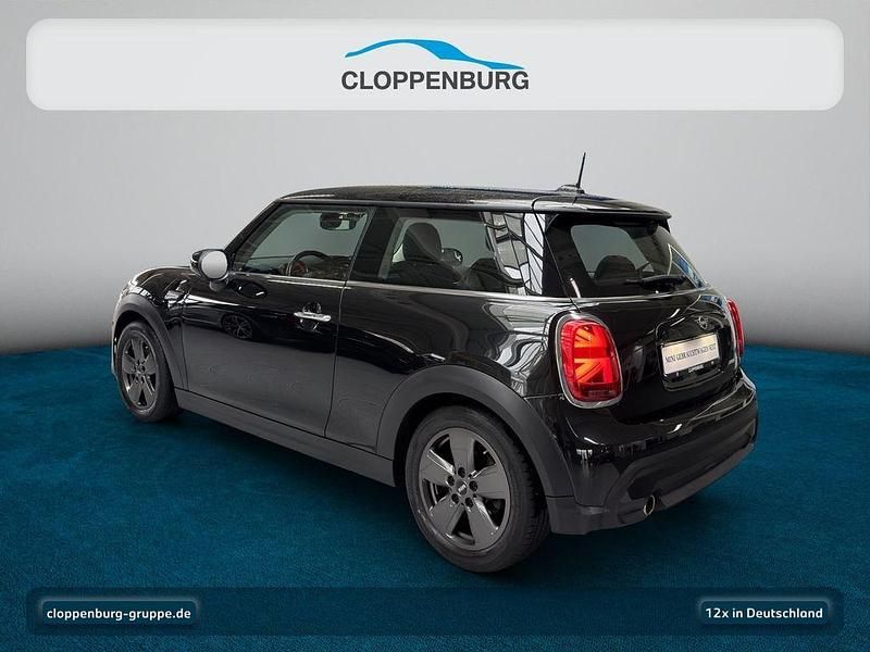 Gebraucht Mini Cooper 136 PS (100 kW) 2023 Schwarz Kleinwagen