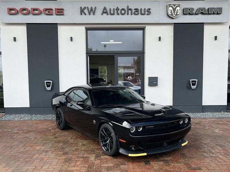 Schwarz Neu 2025 Dodge Challenger Coupé | 64.599 € (Superpreis) - Bild 1/4