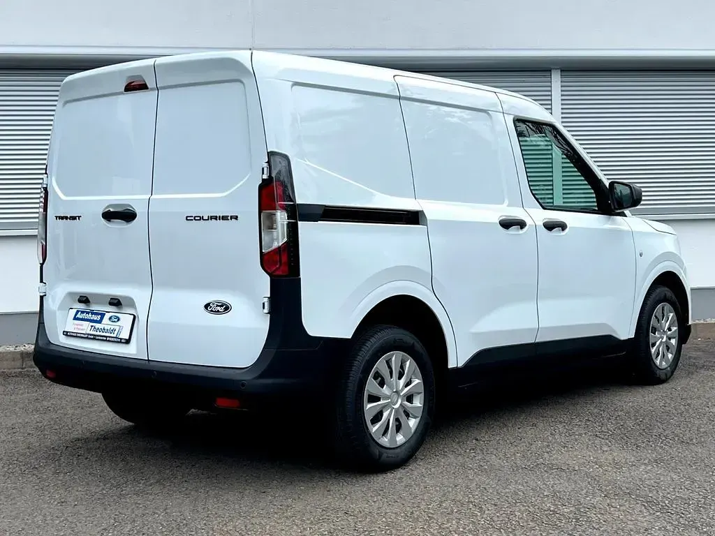 Neu Ford Transit Trend 101 PS (74 kW) 2026 Weiß Van / Kleinbus