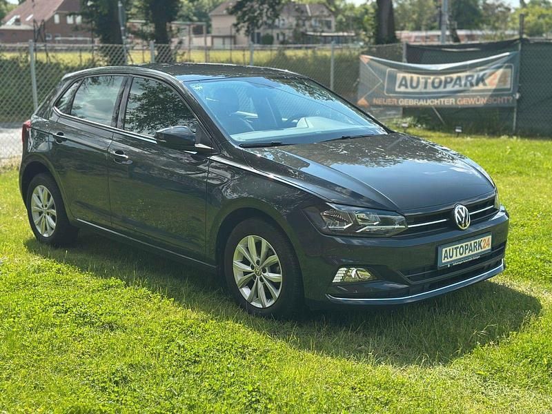 Uranograu Gebraucht 2018 VW Polo Highline Kleinwagen | 14.500 € (Fairer Preis) - Bild 1/4